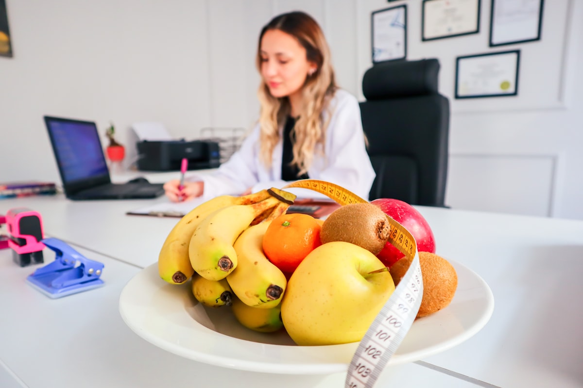 Professional nutrition guidance session
